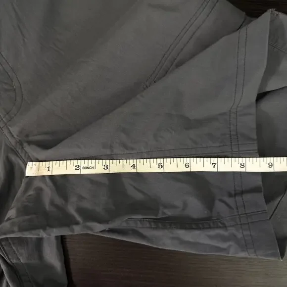 REI Sahara Cargo Shorts Mens 32 Hiking UPF 50 Lightweight Outdoor Grey NEW - Picture 10 of 11